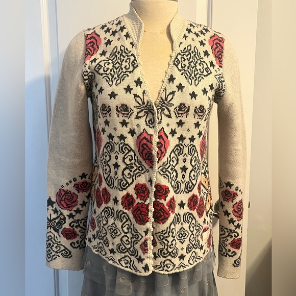 Odd Molly Rose and Butterfly Off White Cardigan - Picture 2 of 16